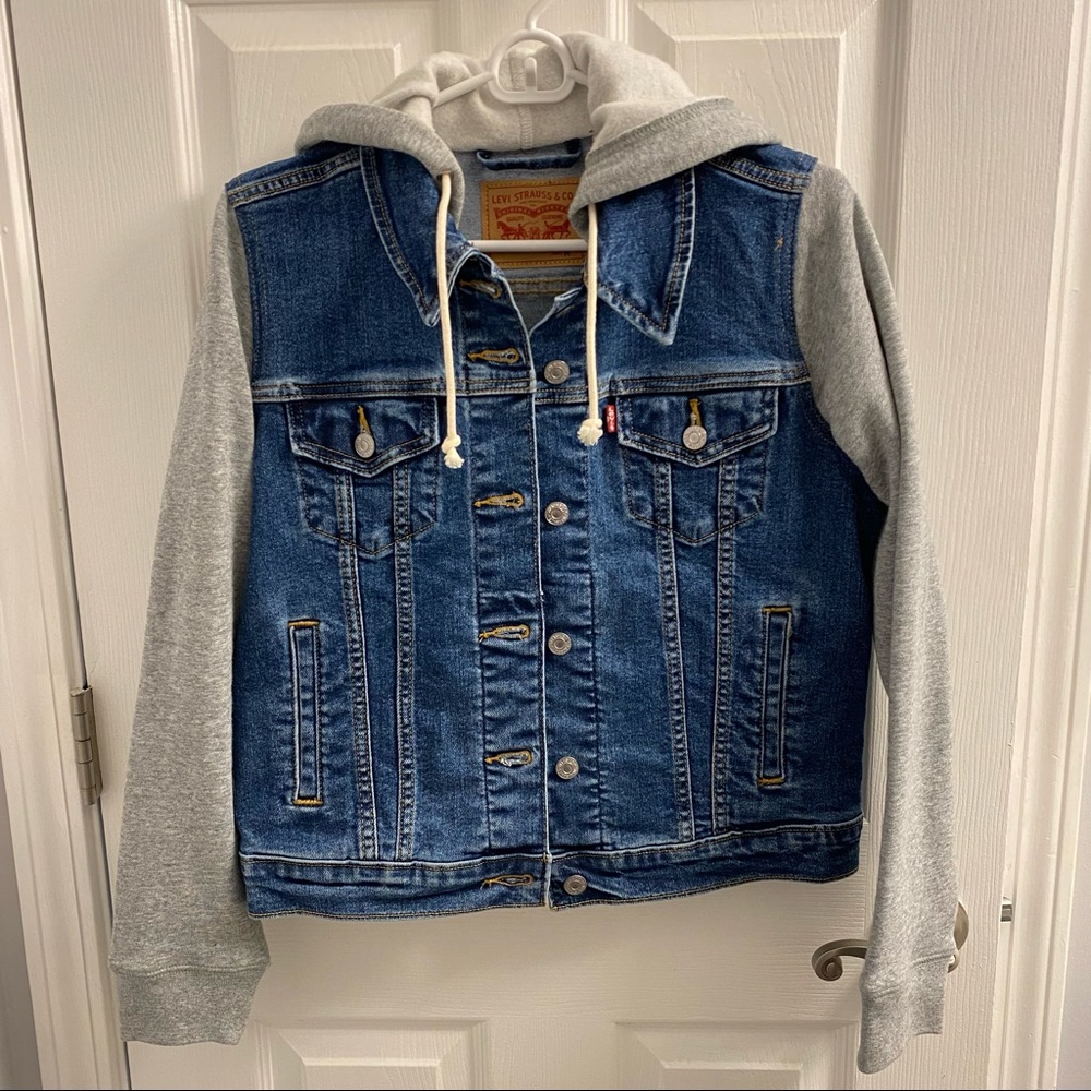 Levi Jean Sweatshirt Jacket (size medium)